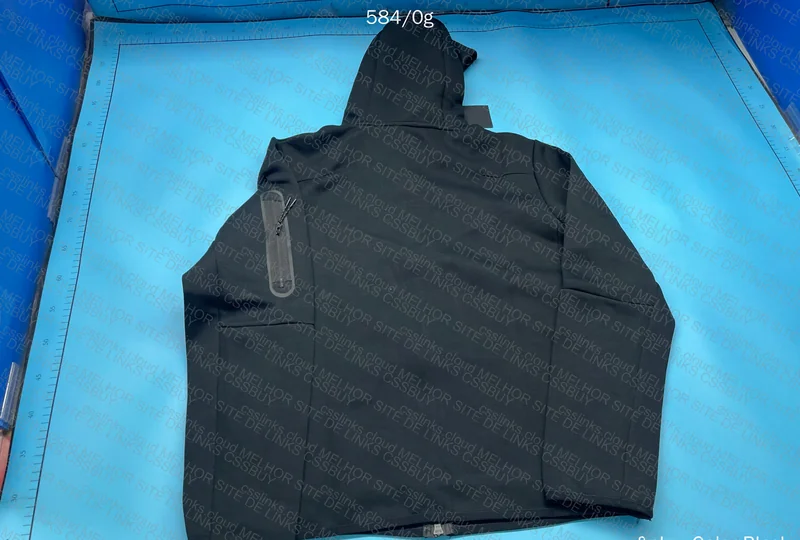 Tech Fleece 2