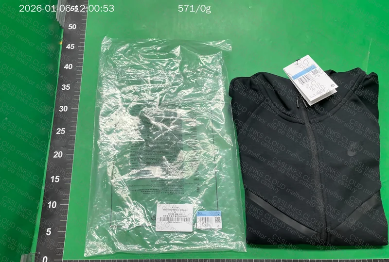 Tech fleece 5