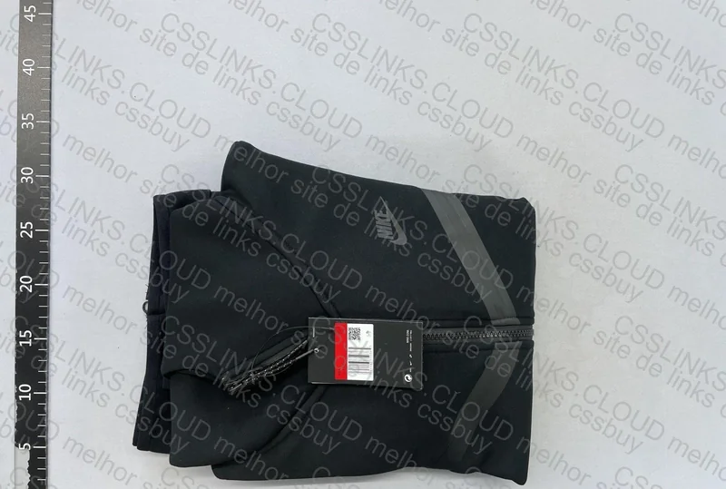 Tech fleece 3