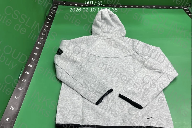 Tech fleece 3