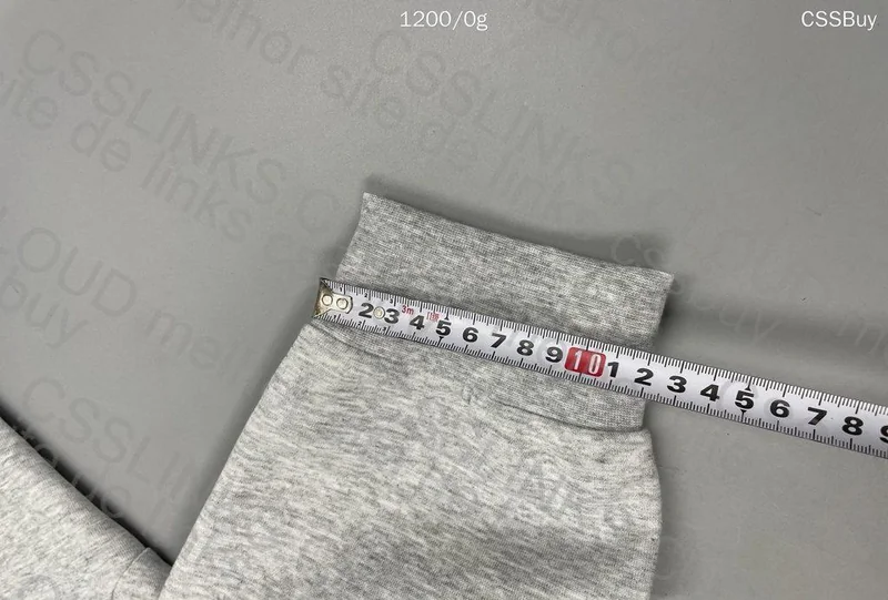 Tech Fleece 1688