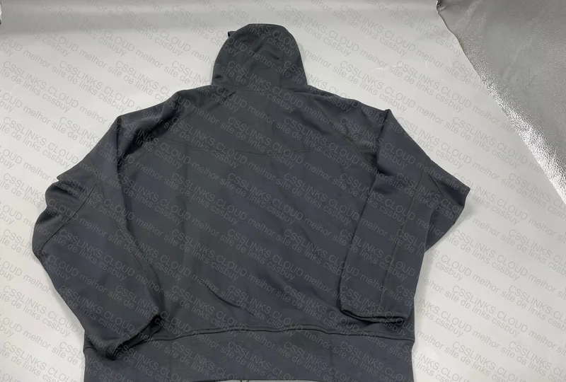 Tech Fleece 2023