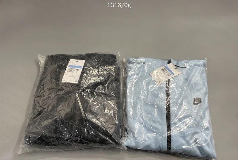 Tech Fleece 24 with Measurements