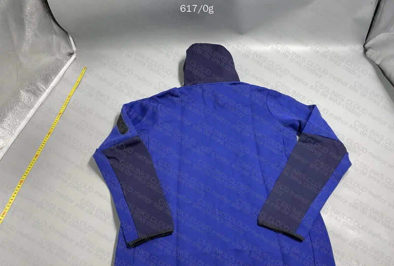 Tech Fleece Blue from Husky with Measurements 5
