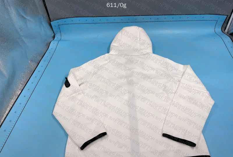 Tech Fleece White 3