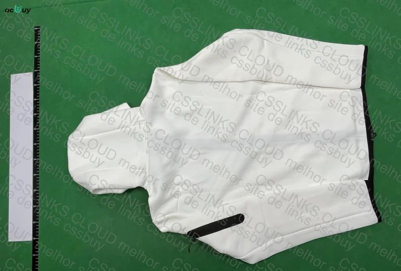 Tech Fleece White 4