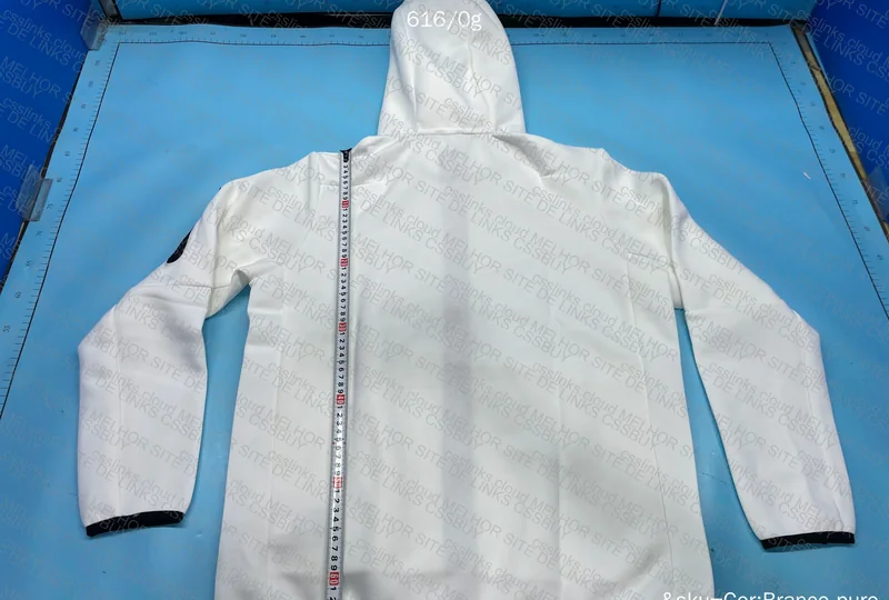 Tech Fleece White 2