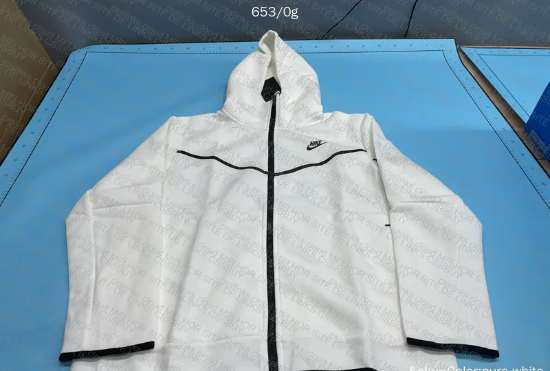 Tech Fleece White