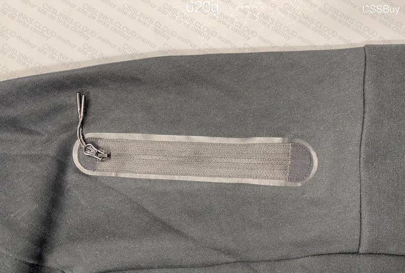tech fleece budget 105y 3