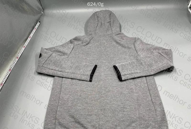 Tech Fleece Gray 3