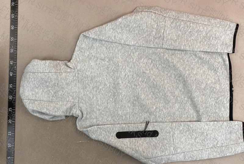 Tech Fleece Gray 3