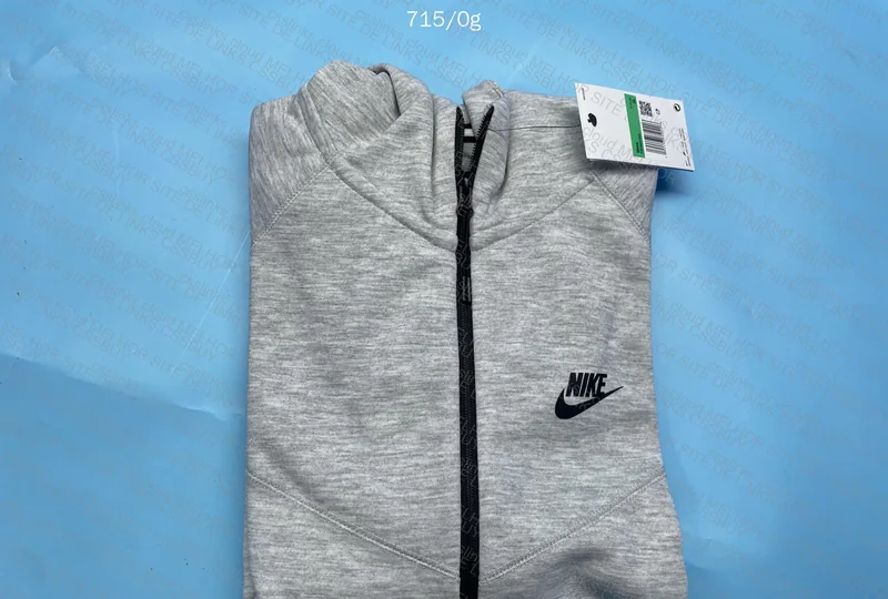 Tech Fleece Gray with Measurements