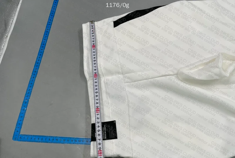 Tech Fleece (with Measurements) 4