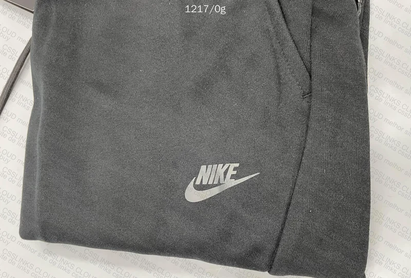 Tech Fleece (with Measurements)