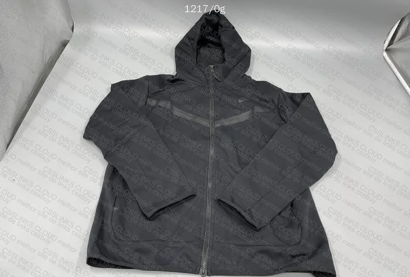Tech Fleece (with Measurements) 4