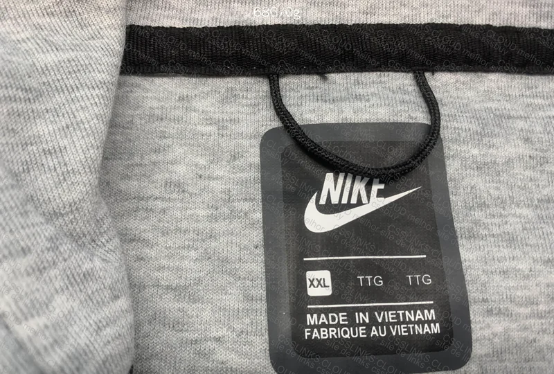 Tech Fleece (with Measurements) 4