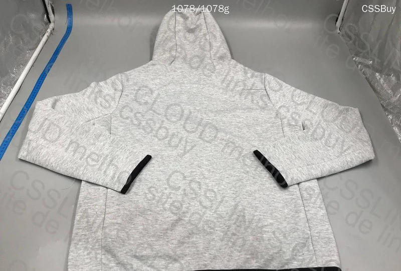 TECH FLEECE CONTINEW