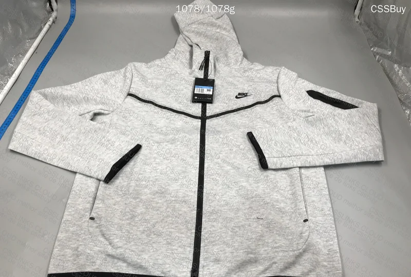 TECH FLEECE CONTINEW 3