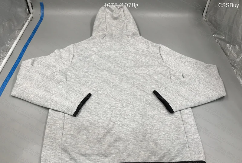TECH FLEECE CONTINEW 4