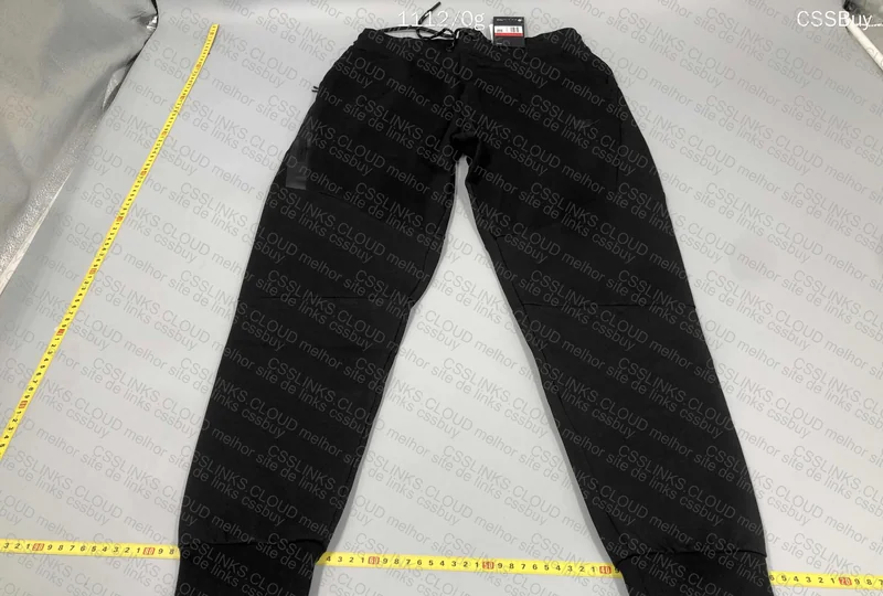 Tech Fleece Continew 4