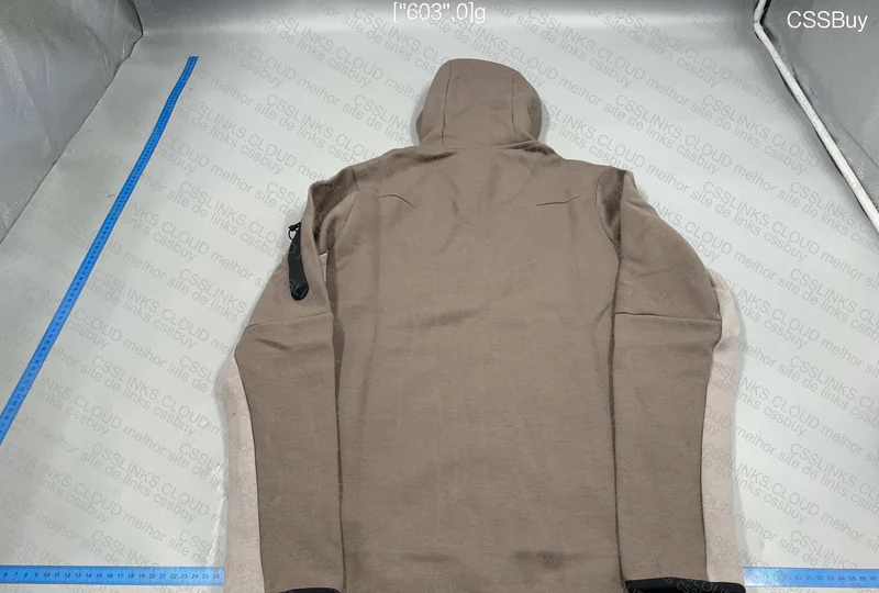 Husky Tech Fleece 4