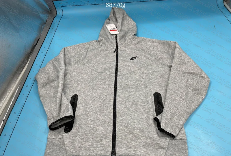 Taurus Tech Fleece 3