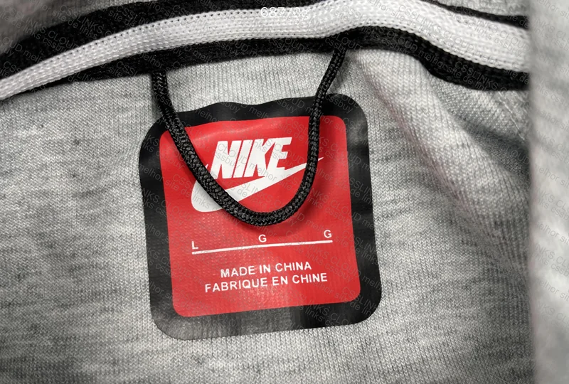 Taurus Tech Fleece 4