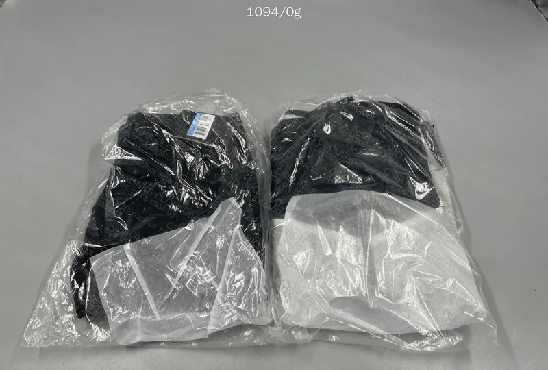 tech fleece (GL?)
