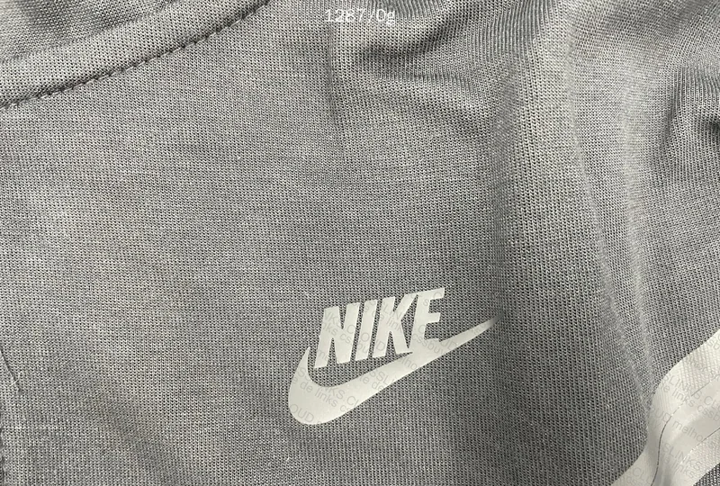 TECH FLEECE - GL?