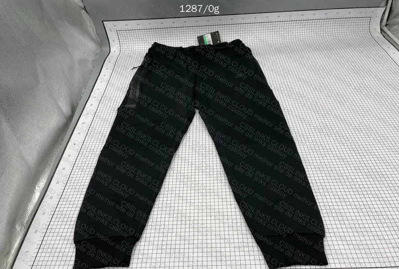 TECH FLEECE - GL? 6