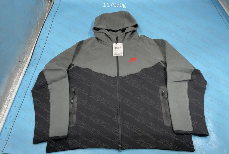 TECH FLEECE, GL? 2