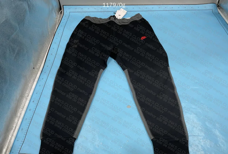 TECH FLEECE, GL? 5
