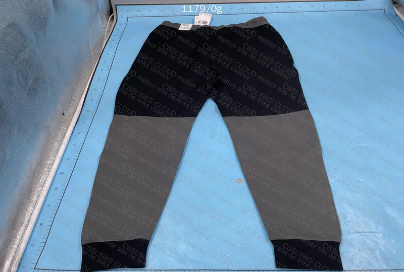 TECH FLEECE, GL? 8