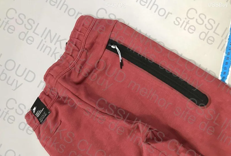 Tech Fleece Husky 11