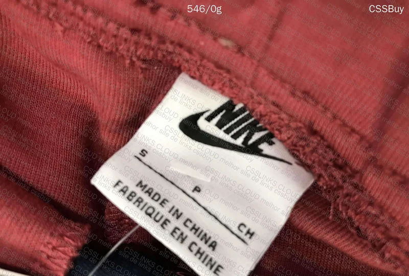 Tech Fleece Husky 4