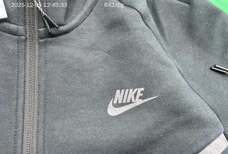 Tech fleece husky 6