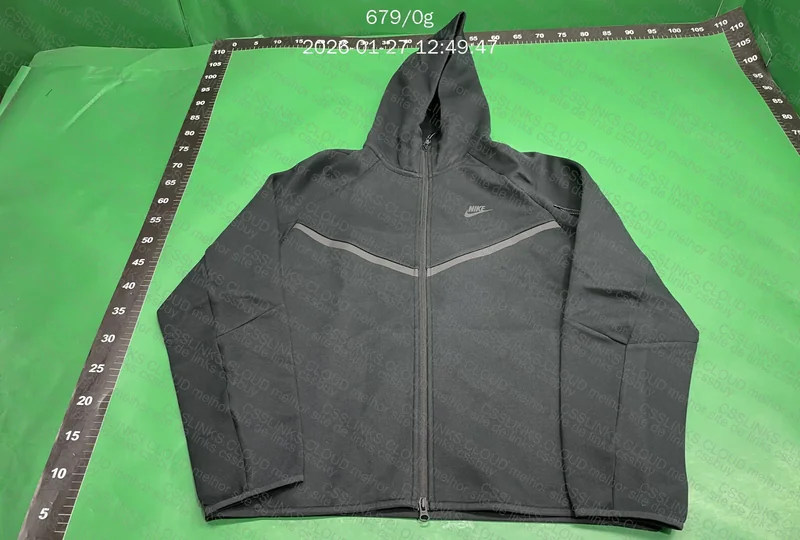 Tech Fleece Husky