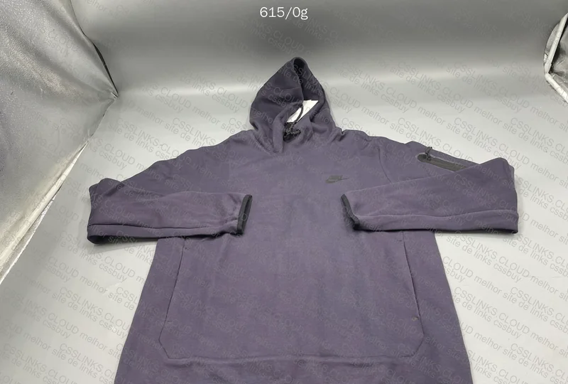 Tech Fleece Husky (SALE)