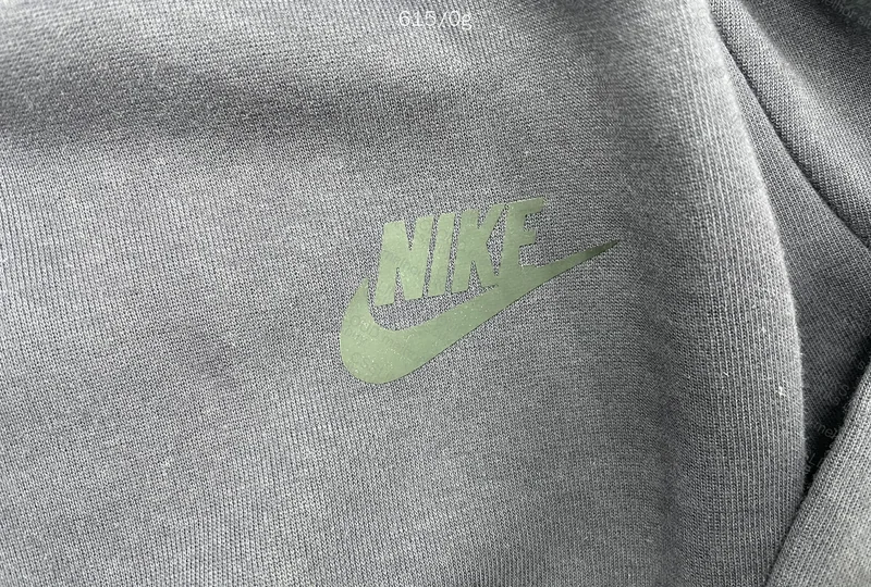 Tech Fleece Husky (SALE) 4
