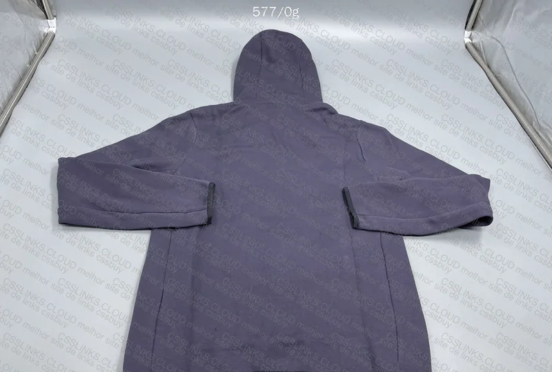 Tech fleece Husky (Sale) 6
