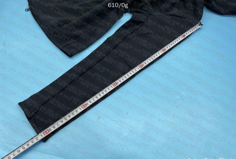 Tech Fleece M (with measurements) 5
