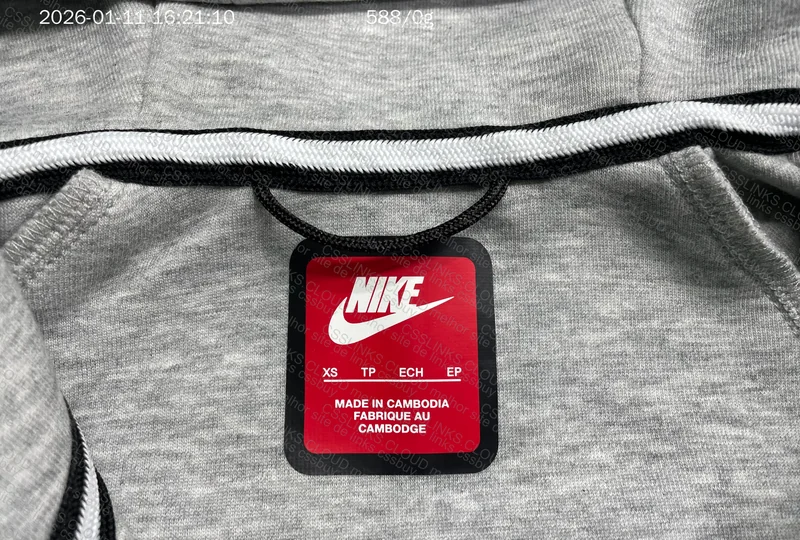Tech Fleece Nicolas Maduro 4