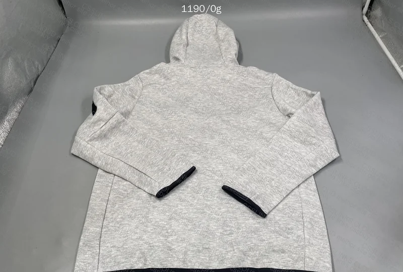 Tech fleece nike 4