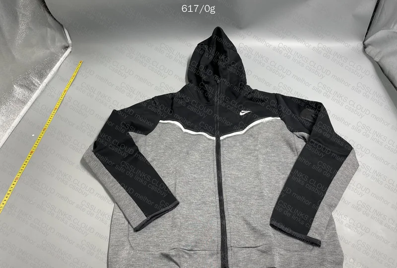 Nike Tech Fleece, Gray with Black