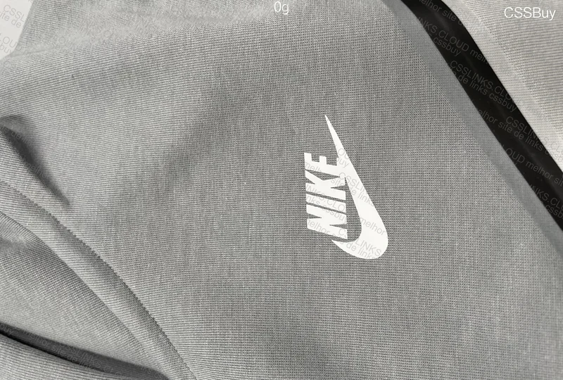 tech fleece nike - husky 12