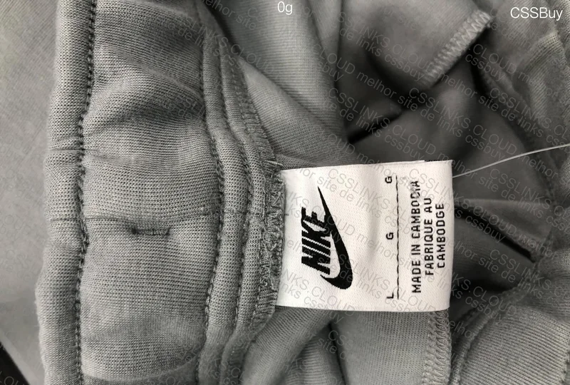 tech fleece nike - husky 6