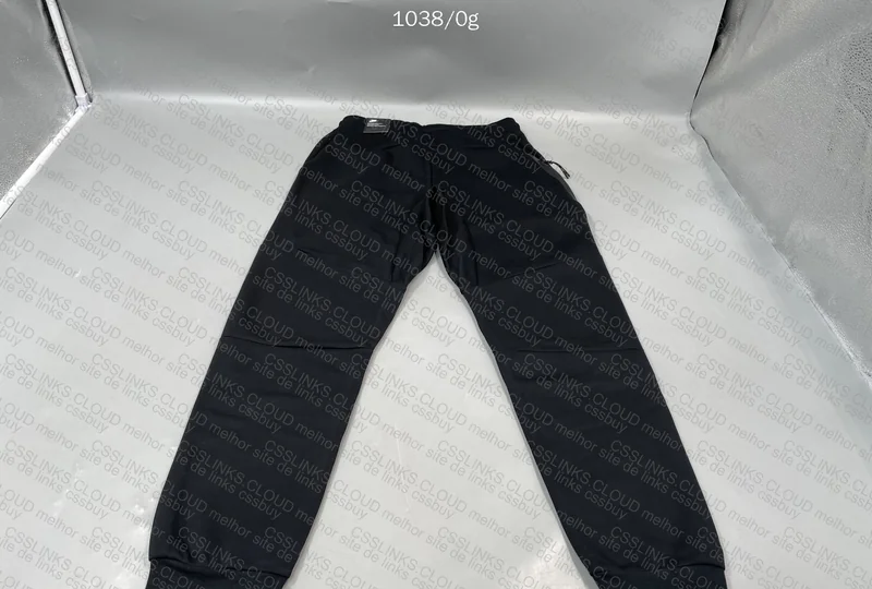 Nike Black Tech Fleece 10