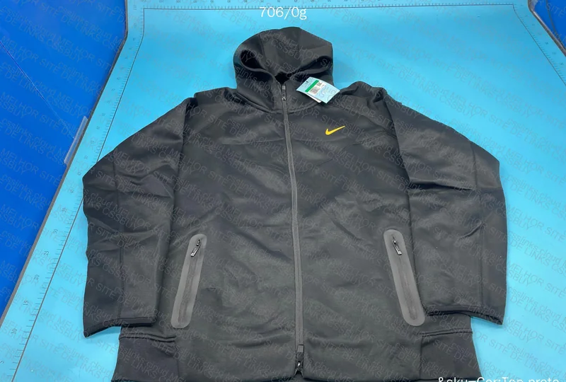 Tech fleece Nike X Nocta 4