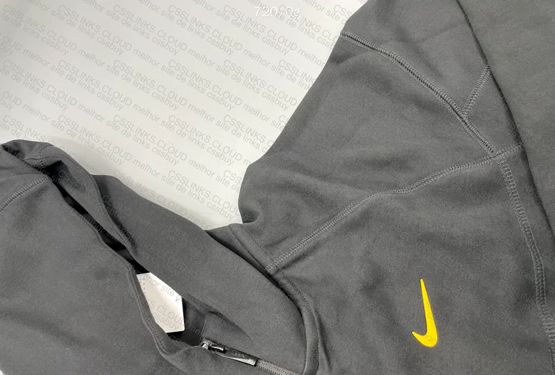 Tech Fleece Nocta ✨ 4
