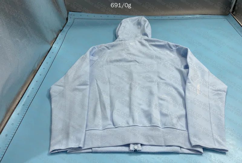 Tech Fleece Nocta 4